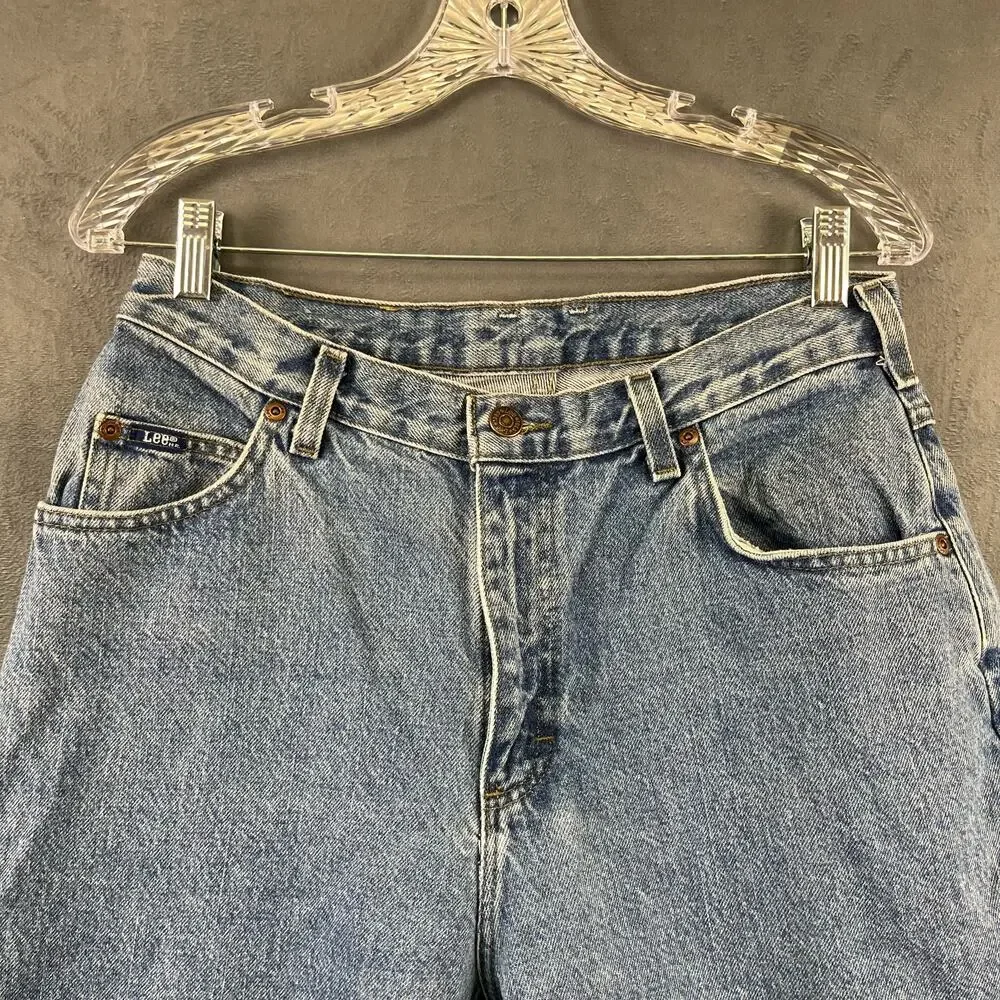 Vintage Lee Jeans 12 Medium Straight Leg Mom Jeans Medium Light Wash High Rise